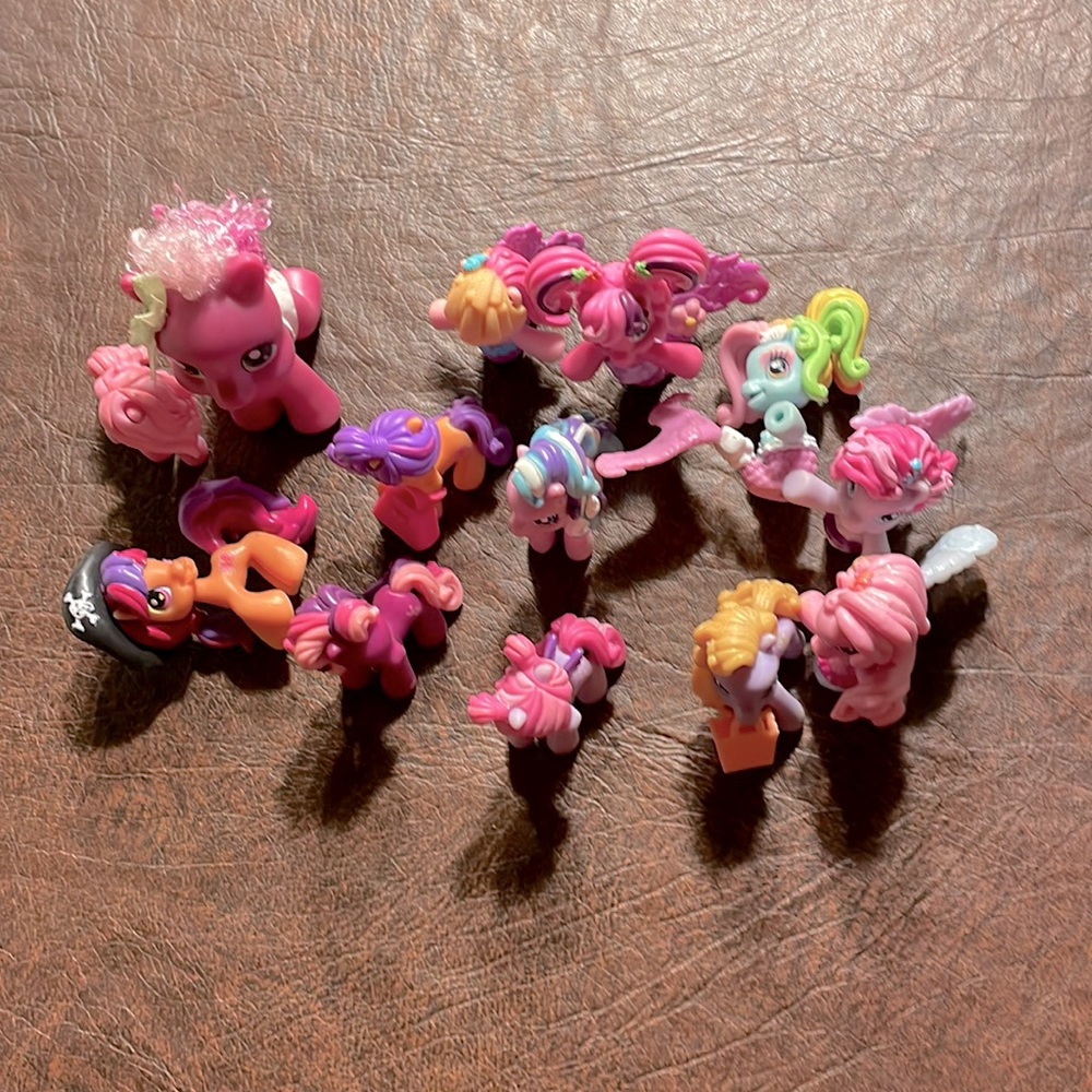 Lot of 13 vintage miniature my little ponies